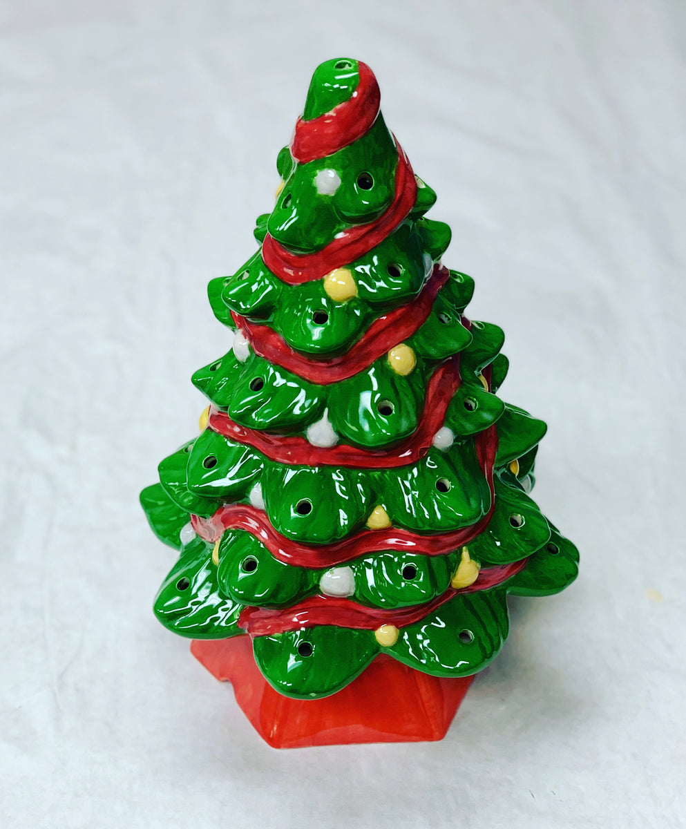 Supreme Christmas Tree ( PRE ORDER) – Pottery Playhouse